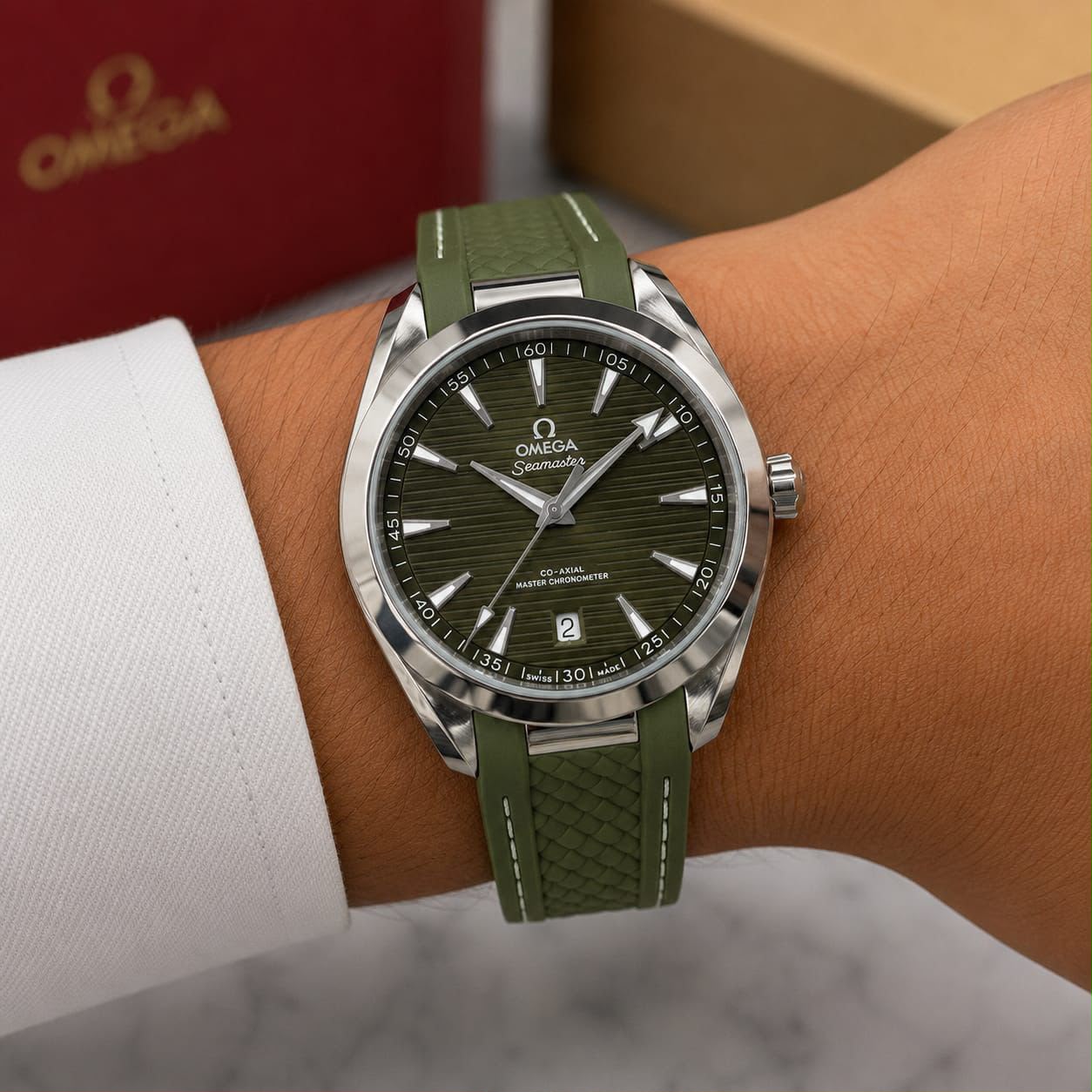 Omega Seamaster Aqua Terra 150M Co-Axial Automatic Green Dial Rubber Strap Men's Watch
