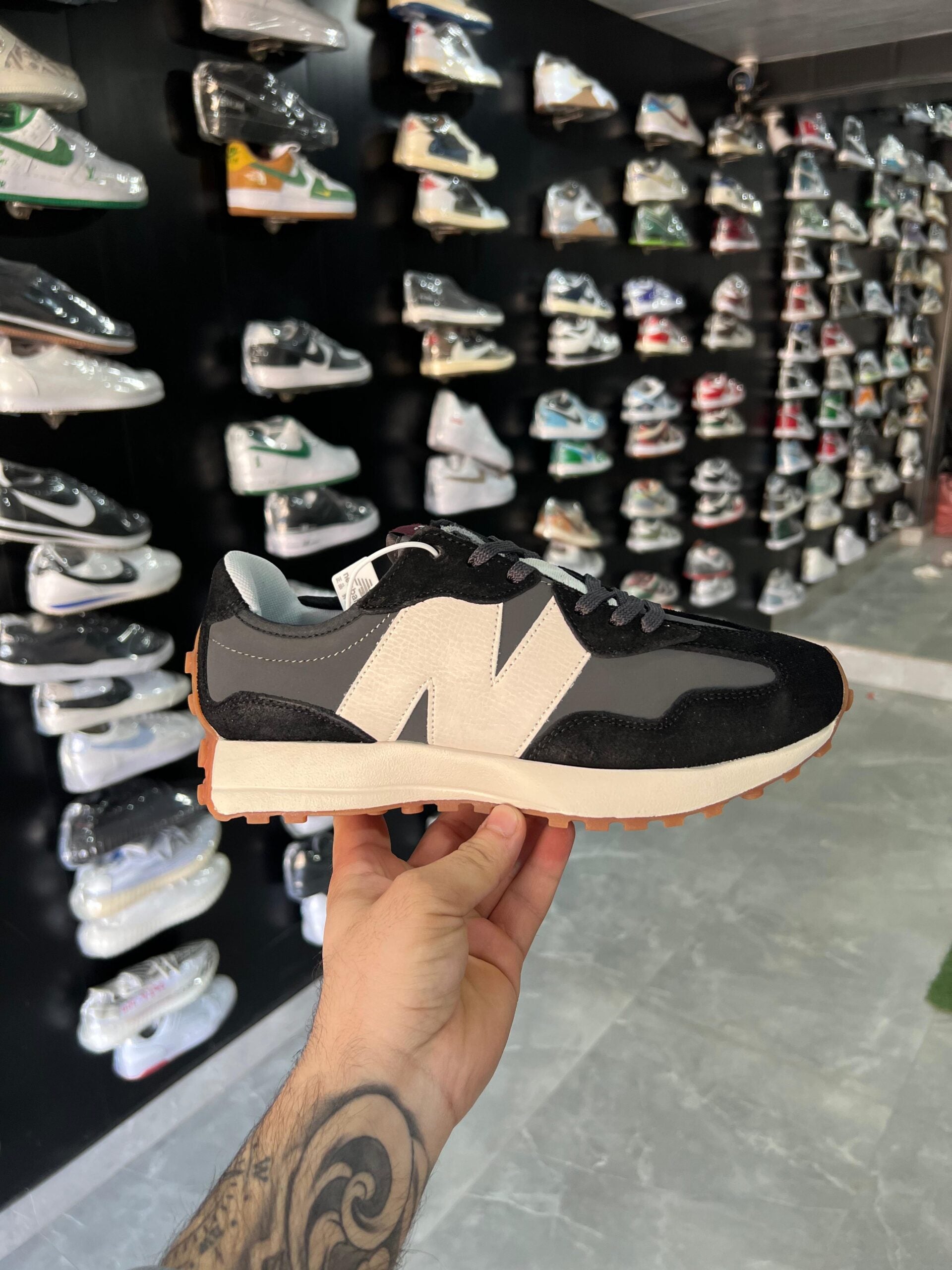New Balance 327 'Moonbeam Navy' Premium Unisex Sneakers