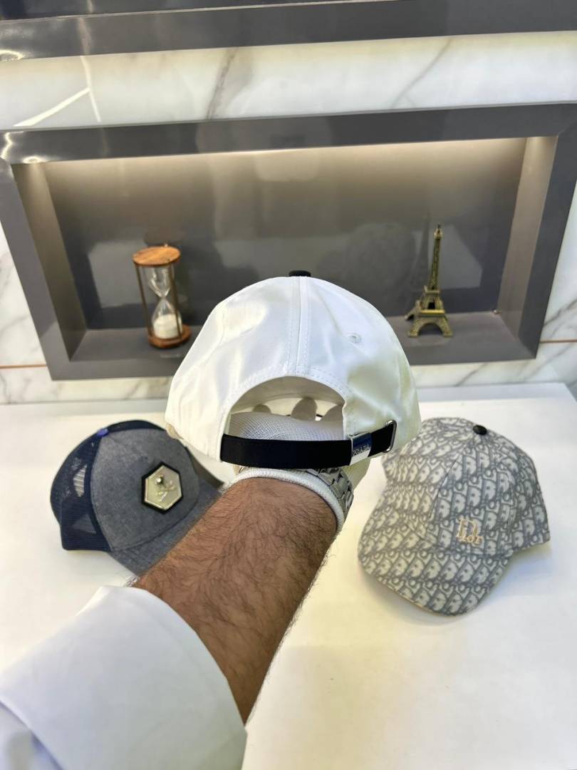 Prada Re-Nylon Triangle Logo Baseball Cap ‘Optical White’ – Luxury Enamel Badge Contrast Streetwear Headwear